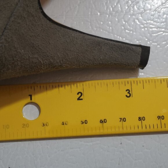 Vince Camuto Vanny Ladies Size 7.5 Grey Leather Upper Bootie - Picture 8 of 11